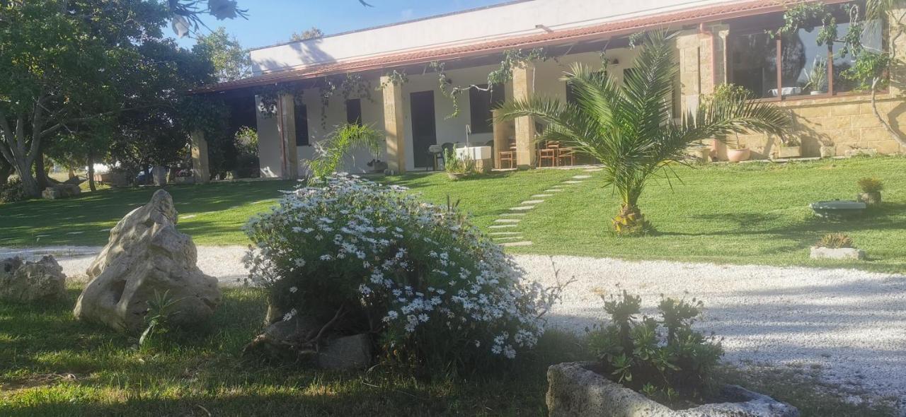 Agriturismo Le Tagliate Uggiano La Chiesa Luaran gambar