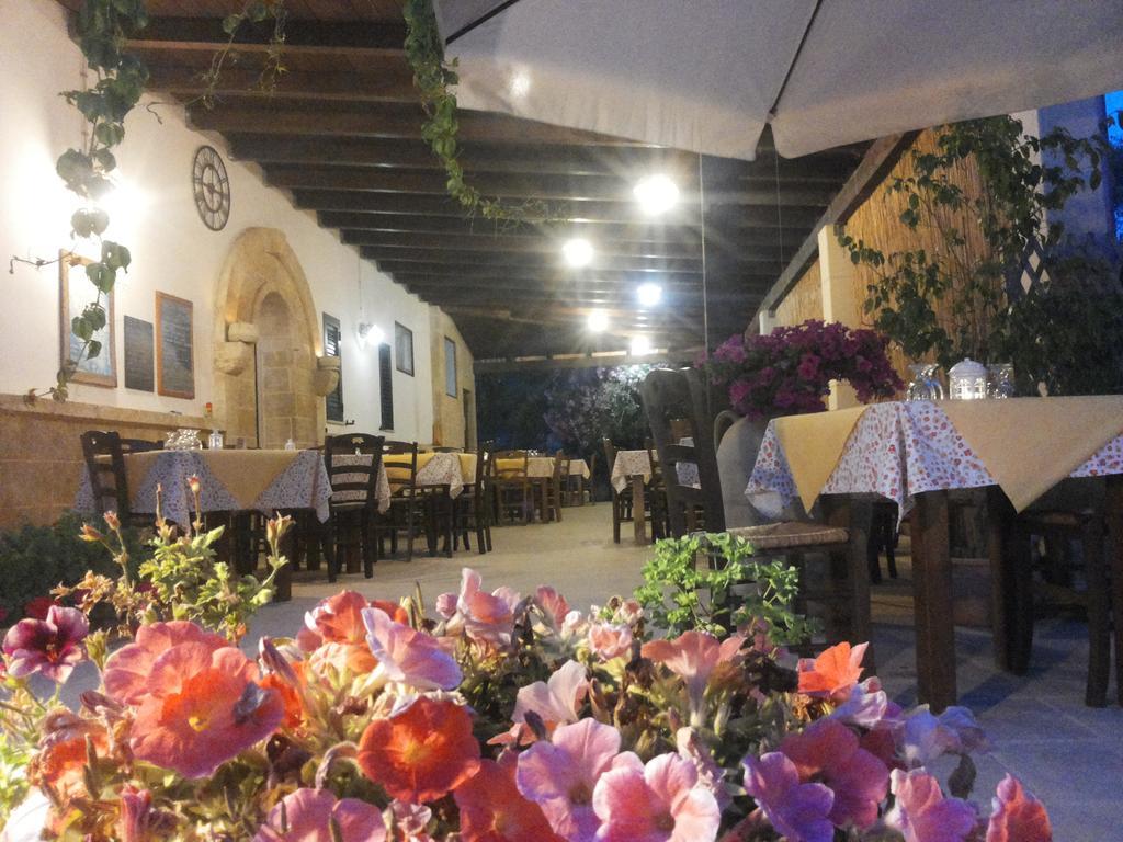Agriturismo Le Tagliate Uggiano La Chiesa Luaran gambar